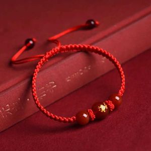 Bracelets de charme bracelet dragon de style chinois 2024 Dragon Year Lucky Red Rope Bracelet Noël proche de l'année Cadeau