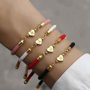 Bracelets de charme classique AZ coeur lettre initiale Bracelet femmes Simpel réglable corde colorée pour bijoux cadeau 231006