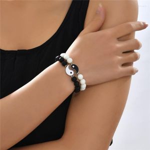 Bracelets porte-bonheur classique pierre naturelle Bracelet perlé blanc et noir Yin Yang Taichi Bagua breloques pour hommes femmes ami bijoux