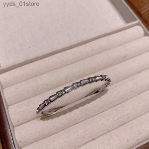 Bedelarmbanden klassieke titanium stijl slangbangle dames man open staal luxueuze ontwerper cadeau home goud zilveren diamanten niet -fade sieraden l46