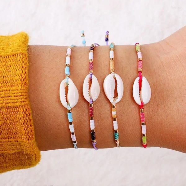 Bracelets de charme tissage coloré à main le style de vacances perlé bracelet pliant de la plage de la plage multi-couche nationale ripe d'amitié nationale