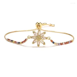 Bedelarmbanden CZ Stenen Verguld Messing Daisy Flower Lucky Armband Dames Multiccolor Zirconia Kristal Bloemen Sieraden Cadeau