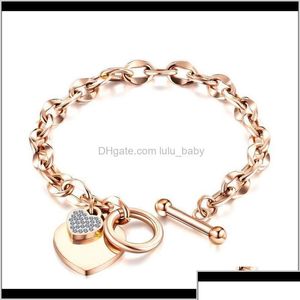Charm Bracelets Diamond Zirconia Heart Charms Fashion Designer Fashion 316L Bijoux de chaîne de liaison en acier inoxydable pour les cadeaux de filles Rose 9Yen Dhi1u
