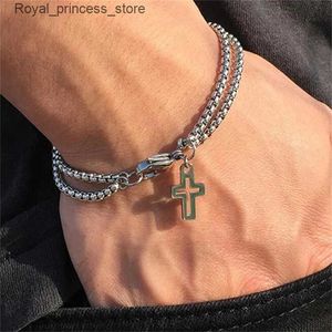 Bracelets de charme Double chaîne creuse croix pendentif en acier inoxydable griffe de homard à la mode hip-hop punk fête hommes bijoux cadeau Q240321