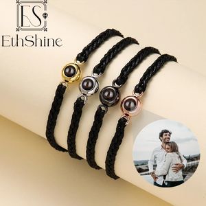 Bedelarmbanden EthShine Gepersonaliseerde Cirkel Po Armband Aangepaste Projectie Paar Memorial Sieraden Kerstcadeau Dames Heren 231123