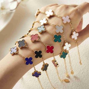 Bracelets de charme Bracelets de créateur de mode bracelet pour femmes élégant 4 trèfle à quatre feuilles médaillon bracelets de charme chaînes ras du cou de haute qualité bijoux 18K P JQSG