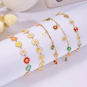 Bracelets de charme Fashion Sweet Daisy Flower Bracelet Personnalité Fleurs esthétiques minimalistes pour femmes Bijoux de fête de mariage cadeau