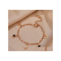 Bracelets de charme Bracelet en or rose en acier à quatre feuilles Bracelet Femmes Dign Amis Tempérament Étudiant Coréen Simple Hand Bijoux Drop del OT5U3