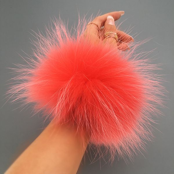 Charm Bracelets Fur Snap Cuffs Bracelet Real Raccoon Arm Warmer Manga elástica Fluffy Desmontable para mujeres 230602