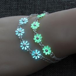 Bedelarmbanden Halloween armband elegante chique sieraden lichtgevende madelief delices decor ketting pols bloemenbloem