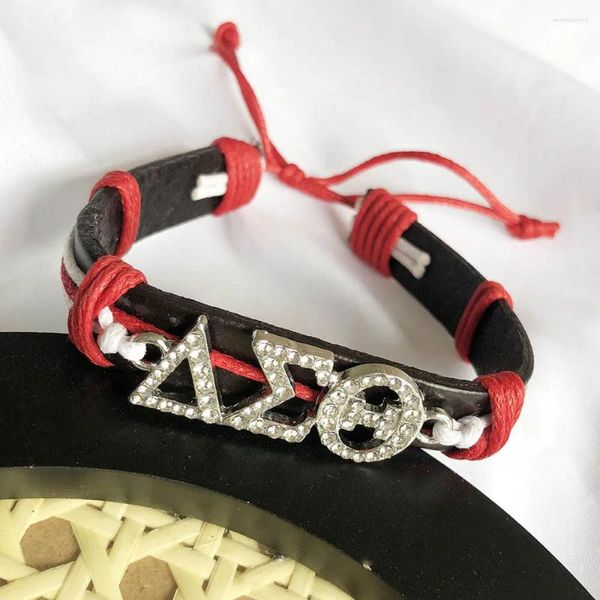 Braceletas Charm hechas a mano Hermandad de alta calidad DST DST Punk Diseño Diseño Charmas PU Pulsera de cuero Joyería para mujeres