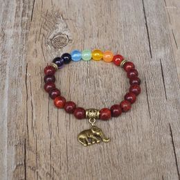 Pulseras de encanto hechas a mano Mujeres vintage originales cuentas de madera Elefante Mala Chakra Bracelet Yoga Healing Seven Strand