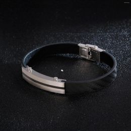 Bracelets de charme HaoYi Bracelet en métal en cuir véritable pour homme mode simple en acier inoxydable repliable fermoir bracelet bijoux masculins