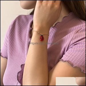 Bedelarmbanden sieraden vrouwen colorf Ladybird Tassel Europeaan koper glas dunne handketen zakelijke partij cadeau insecten goud armband aessorie