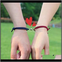 Bracelets à breloques Jewelrybracelet 2Pcs / Pair Magnet Couple Bracelet Adjustbale Black Red Rope Braslet Paired Lovers Gift Multicolor Options S Dr