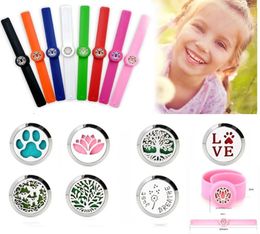 Bracelets porte-bonheur pour enfants, diffuseur d'huile essentielle, Bracelet en Silicone, médaillon de 25mm, 10 pièces, tampons gratuits