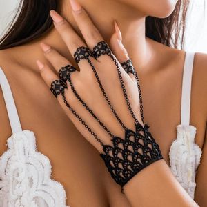 Bracelets de charme LACTEO Gothic Black Dinger Ring Bracelet en dentelle pour les femmes TRENDY Connect Chain à main Brangle Jewelry Party Girls Girls