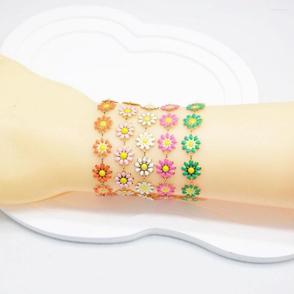 Bracelets de charme Bracelet de fleurs de marguerite plaquées en acier inoxydable romantique Bracelet pour femmes pour femmes Gircle Boho Boho Summer Bijoux Accessoires