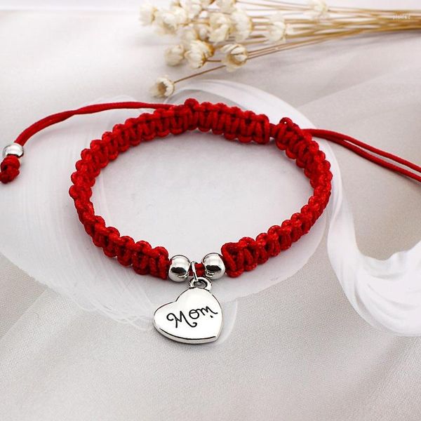 Bracelets porte-bonheur chanceux rouge corde Bracelet femmes à la main tissé chaîne maman coeur pendentif bijoux 2023 fête des mères cadeau en gros