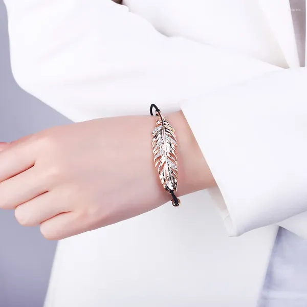 Bracelets de charme Luxueux Plume Pendentif Bracelet Or Argent Couleur Cristal Feuille Corde Élastique Réglable Pour Femme Bijoux Cadeaux