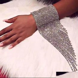 Bracelets de charme Luxe 22Rows Brillant Long Gland Chaîne À Main Pour Femmes Boutique Bracelet Accessoires Geogous Bijoux De Mariée 1Pc Drop Del Dh2Iz