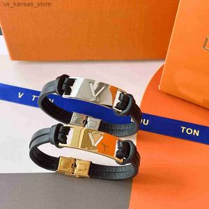 Bracelets de charme bracelet en cuir de créateur de luxe Bracelet pour hommes 18 km plaqués or design de mode en relief