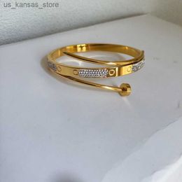 Bracelets de charme cadeaux de luxe Bangle 18k charme plaqué Gold bracelet en acier inoxydable de haute qualité No Fade Bracelet