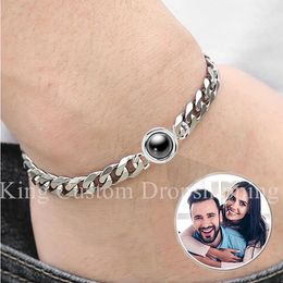 Charm-Armbänder Herren-Armband mit Kreisprojektion, Stahlschmuck, individuelle Pose, Valentinstagsgeschenke, Freunde, Weihnachtsgeschenke, originelles Design 231208