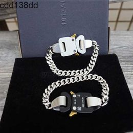 Charm Bracelets Men Women 1017 Alyx 9Sm River Link Pulsera Titanio de alta calidad Accesorios de metal de acero inoxidable Aylx Q0717