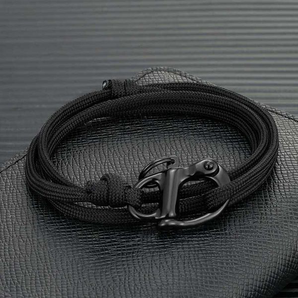 Bracelets de charme Mkendn Mens Black Spring Lock Bracelet Corde en nylon Bracelet en acier inoxydable PARACORD PARACORD SURVIAU