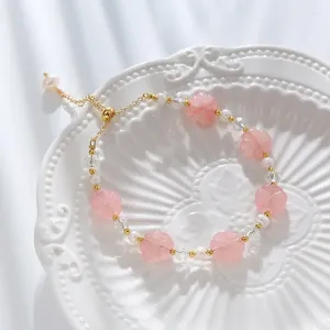 Charm Armbanden Natuurlijke Roze Kristal Armband Voor Vrouwen Mode-sieraden Met Klaver Charmante Hanger Polsband Accessoires Brengen Geluk