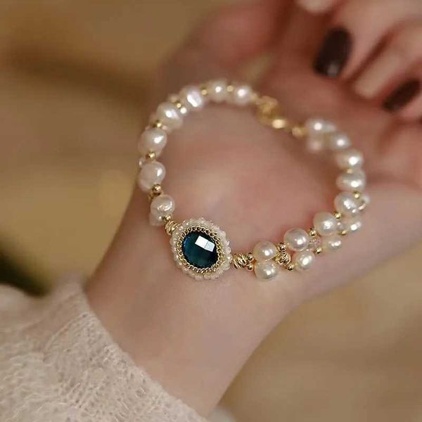 Bracelets de charme Nouvelle tendance de mode Design unique Design élégant délicat double couche perle zircon bracelet femmes bijoux de mariage