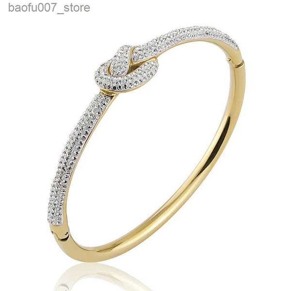 Bracelets de charme Nouveaux bijoux en acier inoxydable Crystal S Casting Bracelet à nœud concentrique pour les femmes qui aiment les cadeaux WholesaleQ240330