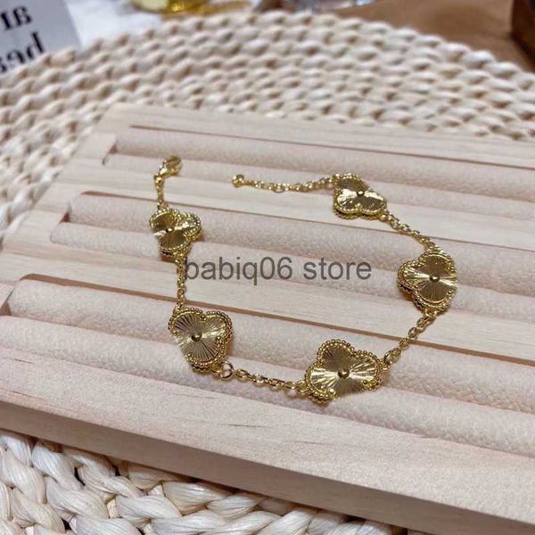 Pulseras con dijes Nuevo estilo Pulseras para mujer Brazalete Chapado en oro de 18 quilates Pulsera de dos caras Pulsera Cadena de acero inoxidable Carta Colgante Amantes Regalo Boda T230301