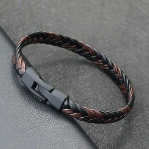 Bedelarmbanden Noter Noter Nieuwe Men Leather Bracelet Handmade Weaven Easy Hook Punk Braclet Homme Leisure Accessories Hiphop Rock Braslet Pulseira Y240510