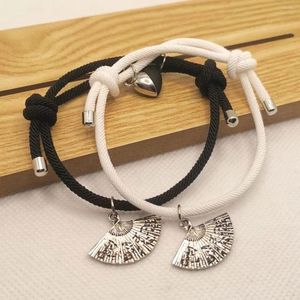 Charm Armbanden Paar Mannen Vrouwen Paar Fan Hanger Hart Magneet Trekken Handgemaakte Touw Armband Jubileum Sieraden Cadeau Voor Meisje