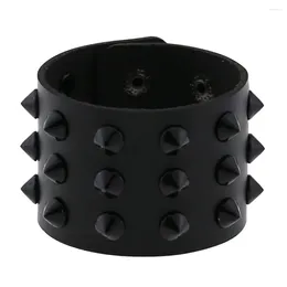 Bracelets de charme Punk gothique noir Rivet PU cuir large manchette pour femmes hommes Vintage poignet bijoux Spike Stud bracelet Pulsera Hombre