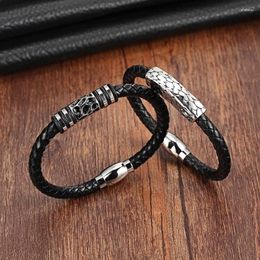 Bracelets porte-bonheur Style Punk Design creux géométrique rayure aimant boucle Bracelet en cuir hommes vacances petit ami cadeau d'anniversaire