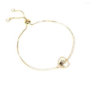 Charm Armbanden Glanzende Witte CZ Hart Koperen Armband Creativiteit Hollow Out Hand Palm Vrouwen Mode Chain Bangle Hip Hop Party Sieraden Gift