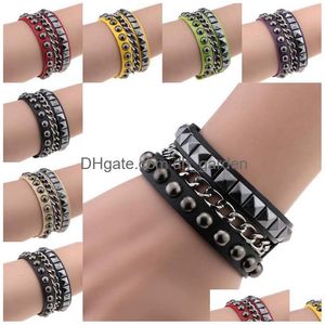 Bracelets de charme Square Rivet PU Bracelet en cuir Bracelet Cuff Wrap Bracelet Punk Gothic Snap Bouton Mtilayer Hip Hop Fashion Drop de Dh1Vx