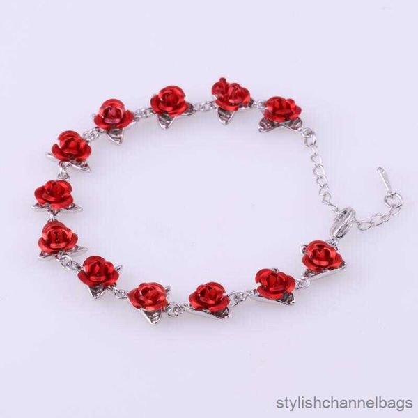 Pulseras con dijes de moda hermosa y elegante aleación pulsera de flores rosas para mujeres fiesta boda joyería de moda regalos de cumpleaños R230905