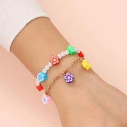 Pulseras con dijes Diseño único Boho Flor de arcilla polimérica Pulsera con cuentas para mujeres Niñas Perlas de imitación elásticas ajustables Joyería