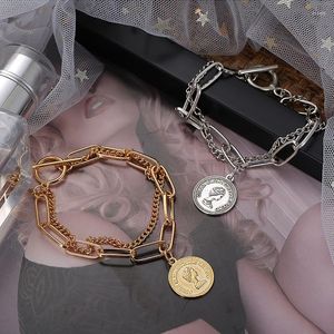 Bedelarmbanden vintage eenvoudige kettingarmband dubbele gelaagde persoonlijkheid van gesp portret ronde hanger bracele gepersonaliseerde sieraden geschenken