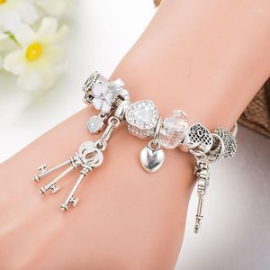 Bedelarmbanden viovia slot sleutels witte kristal vrouwen armband voor hart kralen Bangles sieraden cadeau b19028
