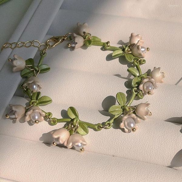Bracelets à breloques Feuille florale blanche Muguet Bracelet de mode Chaîne de bijoux en alliage à la mode