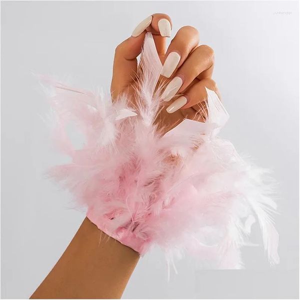 Bracelets de charme Bracelet P Bracelet Fashion Couleur solide Couchette de plumes Décoration avec plumes manchettes Snap Snap Gouttes de brouillon