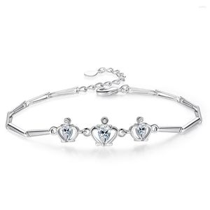 Bracelets de charme Zircon Princesse Couronne Femme Main Drop 2023 Vente de produits de luxe Noël Bijoux de mode en gros