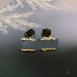 Charm Classic Style Stud Full Diamonds Crystal Earrings Designer Letter Oorring sieraden voor vrouwelijke geschenken s Sier naald hoge kwaliteit Y240429