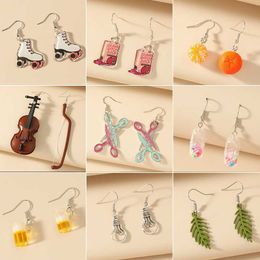 Charme créatif drôle violon boucles d'oreilles pendentif pour les femmes mignon bricolage à la main feuille fruits ciseaux acrylique boucle d'oreille fête bijoux cadeau 2021