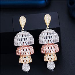 Charme Délicat Or Demi-Cercle Boucles D'oreilles Designer pour Femme Fête Sud-Américain Blanc AAA Zircone Diamant Boucles D'oreilles Mariée Mariage Fiançailles Anniversaire Bijoux